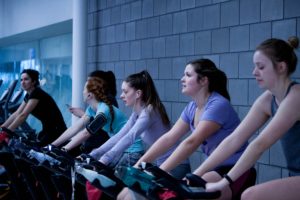Read more about the article Setting Up and Riding Your Spinning Bike